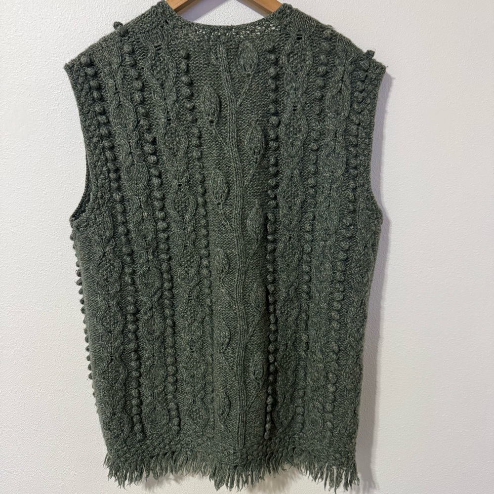 Cape Isle Knitters Shetland Wool Cable Knit Bobble Button Vest Green Hand Knit-M - Picture 2 of 9